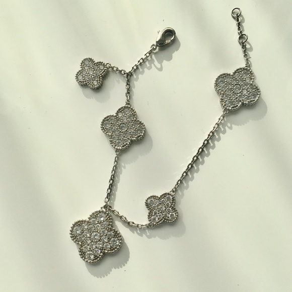 ALHAMBRA BRACELET - Picture 1 of 4